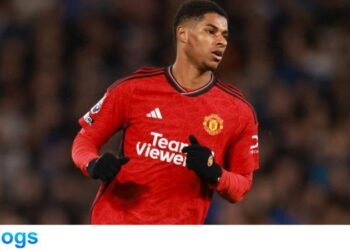 Những cầu thủ sa sút không phanh sau khi gia hạn hợp đồng