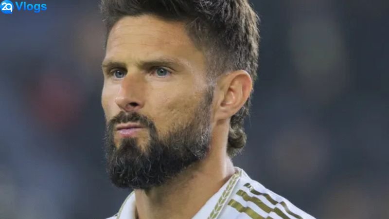 Olivier Giroud Bị Trộm Hẳn 400k Bảng Trong Vụ Cướp Nhà - Quá Shock 5 olivier-giroud-bi-trom-2