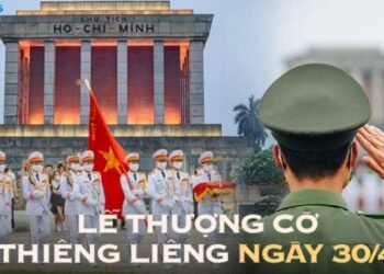 Lễ Thượng Cờ 30/4 - Hàng Nghìn Người Đổ Về Ba Đình Chờ Khoảnh Khắc Lịch Sử 1 le-thuong-co-30-4